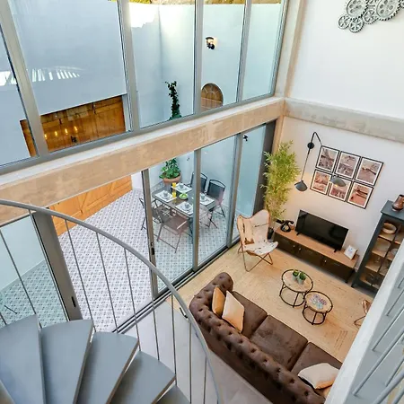 The Warehouse - Industrial Loft *