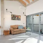 בית נופש The Warehouse - Industrial Loft פארו